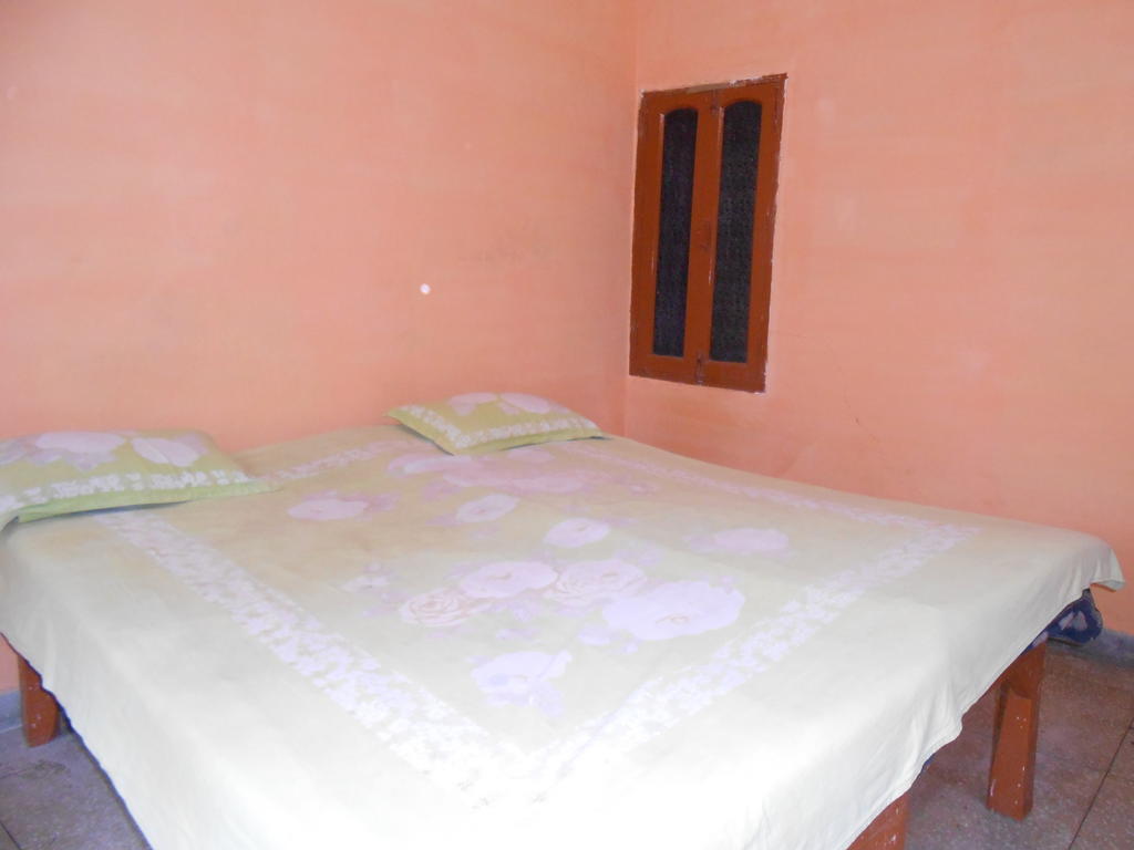 Maruti Guest House Varanasi Camera foto